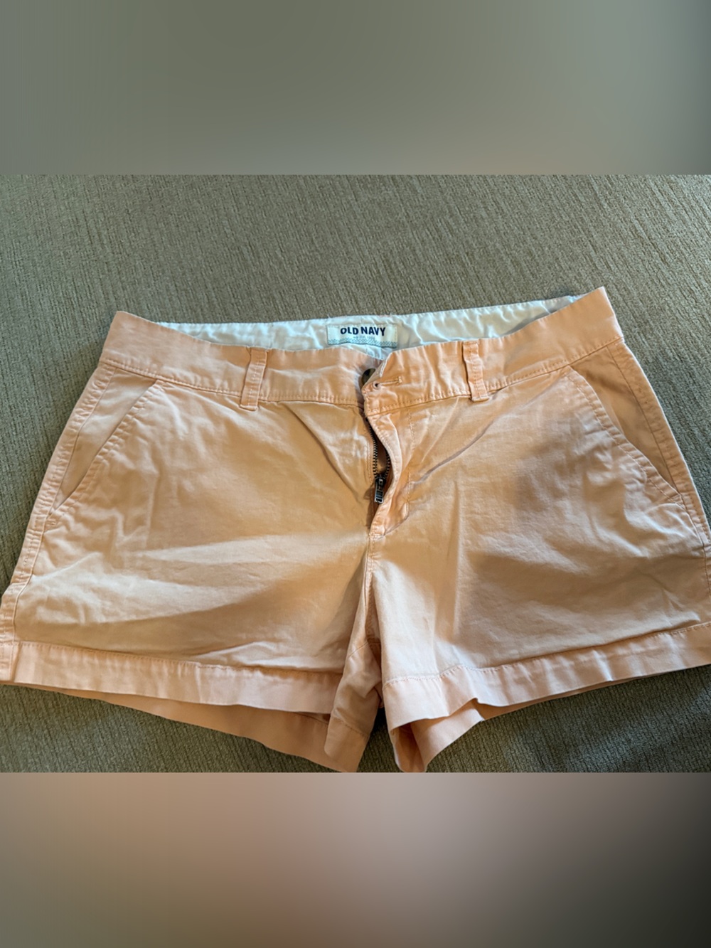 Old Navy Peach-Pink Women's Bermuda Shorts